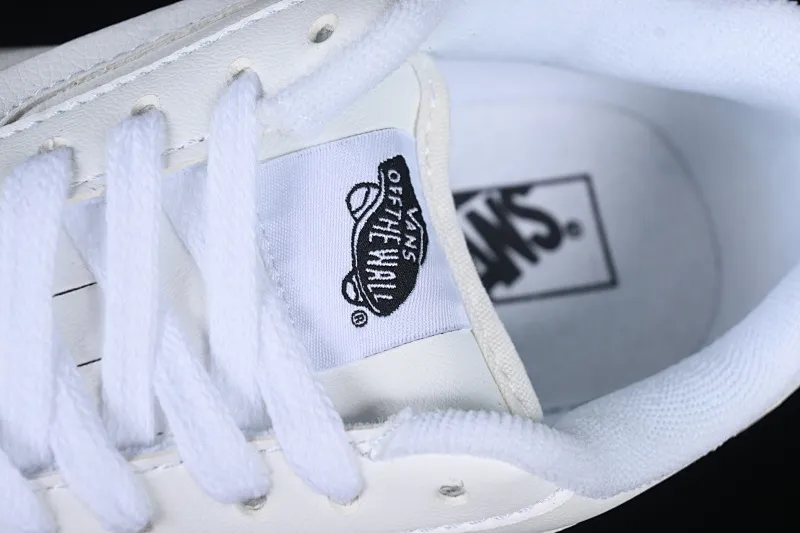 All categories Vans Vans series Vans Low Vans low-top Vans Knu Skool Vans low-top retro casual fat bread shoes VN0009QCBUH